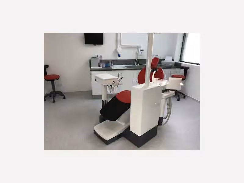 Cabinet dentaire: Dr Guy Crahay, Dr Aurore Chiroux de Gavelle de Roany: chirurgiens-dentistes Antibes