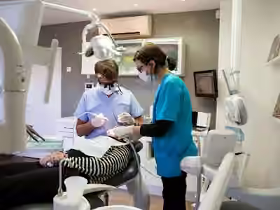 Dr. Antoine Mounier - Dentiste - Nantes (44100)