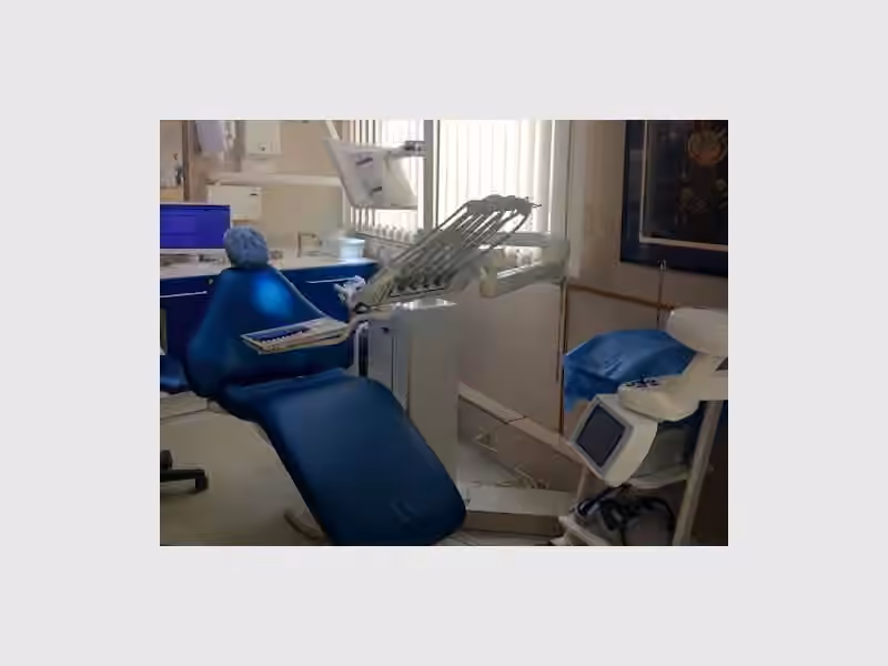 Roland Cottereau - Dentiste