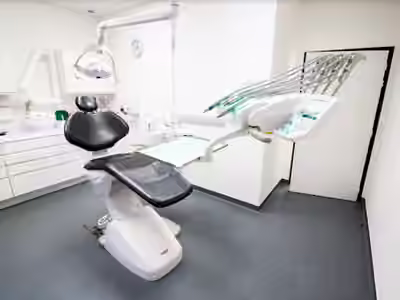 Clinadent - Centre dentaire Marseille 3 National