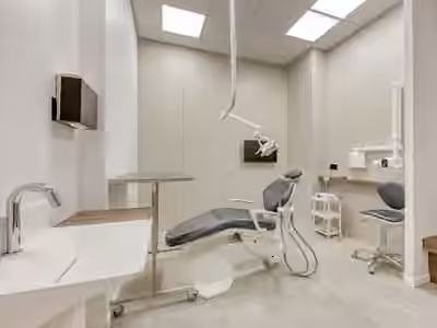Dr Noémie SAADA, Chirurgien-dentiste, Cabinet des Jardins Saint Maur La Varenne