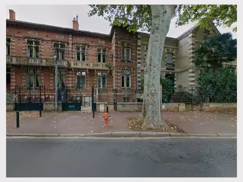 Centre Dentaire Toulouse Demoiselles : Dentiste Toulouse - Dentylis