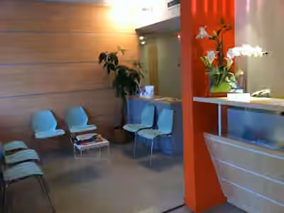 Drs Tachoires-Labes Catherine et Poudensan Philippe - Dentiste pau